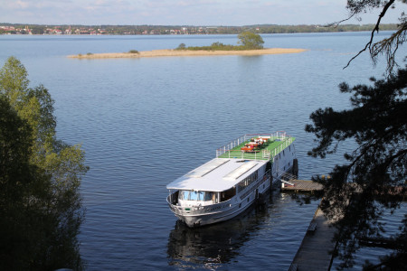 MS Classic Lady am Steg Foto: Peer Schmidt-Walther