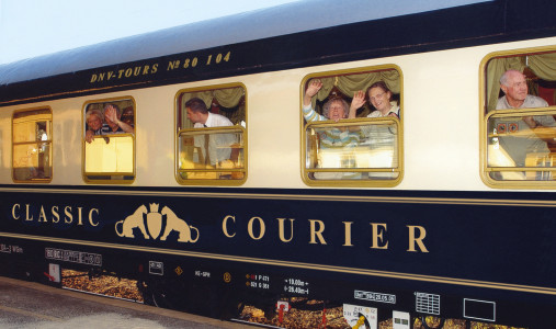 Classic Courier Wagen Foto: DNV-Tours